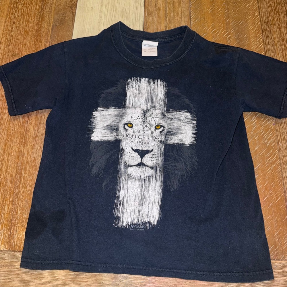 Fruit of the Loom T-Shirt Kids Youth M Black Good Lion of Judah Cross Kerusso
